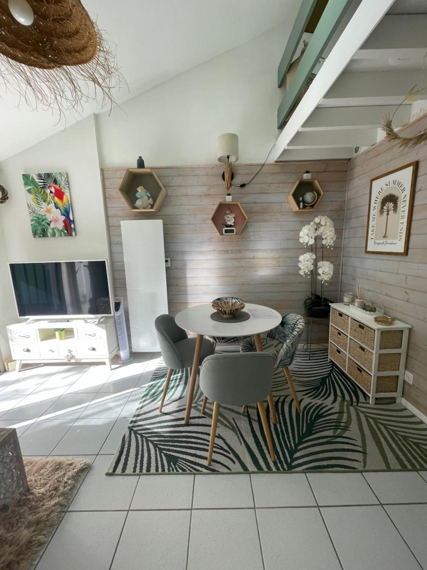 Jolie Maison Au Golf Lacanau Ngoại thất bức ảnh